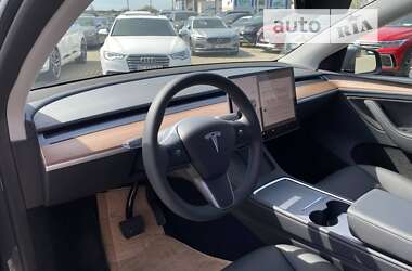 Внедорожник / Кроссовер Tesla Model Y 2023 в Львове