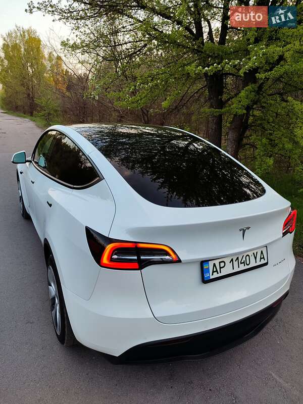 Внедорожник / Кроссовер Tesla Model Y 2022 в Запорожье