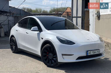 Внедорожник / Кроссовер Tesla Model Y 2022 в Днепре