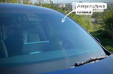 Позашляховик / Кросовер Tesla Model Y 2023 в Івано-Франківську