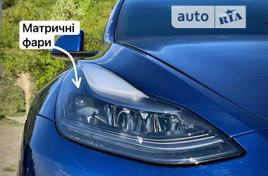 Позашляховик / Кросовер Tesla Model Y 2023 в Івано-Франківську