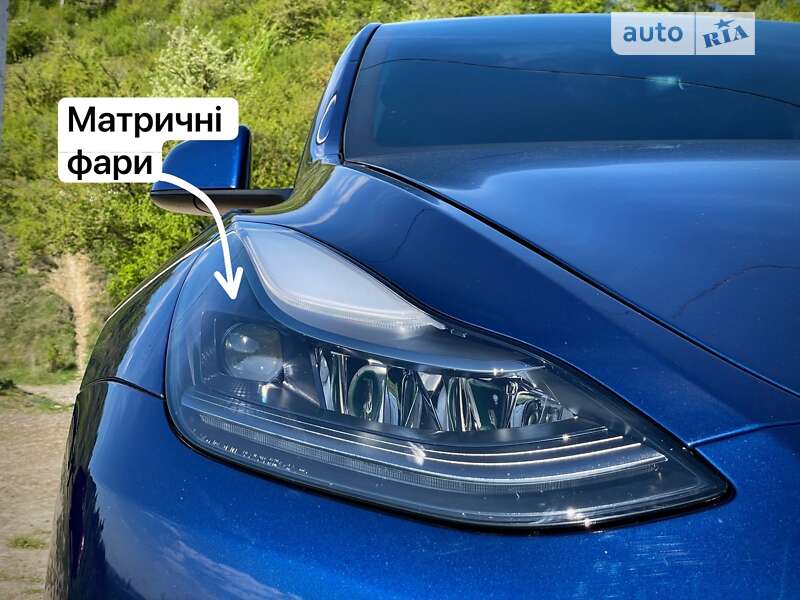 Позашляховик / Кросовер Tesla Model Y 2023 в Івано-Франківську
