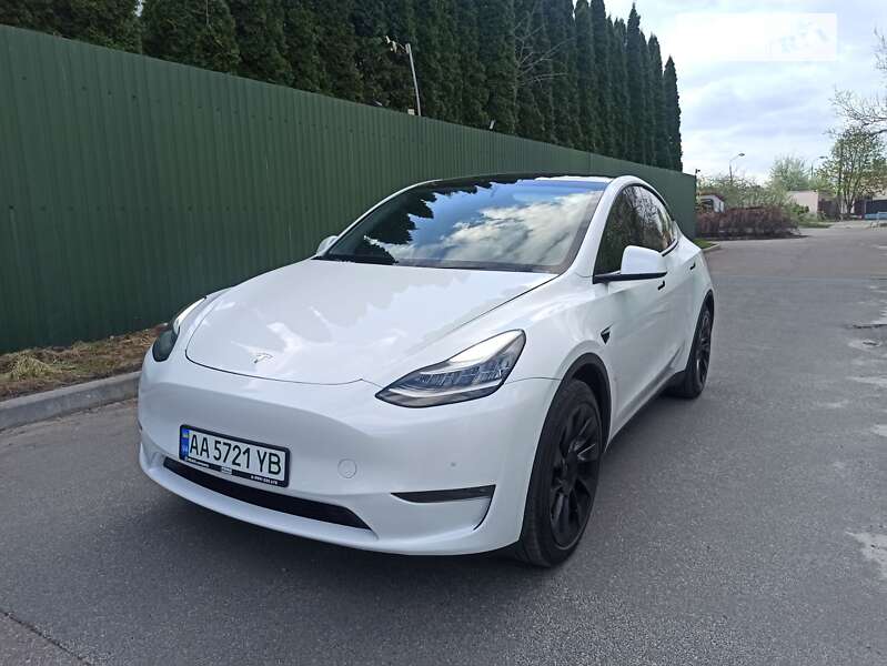 Позашляховик / Кросовер Tesla Model Y 2020 в Києві