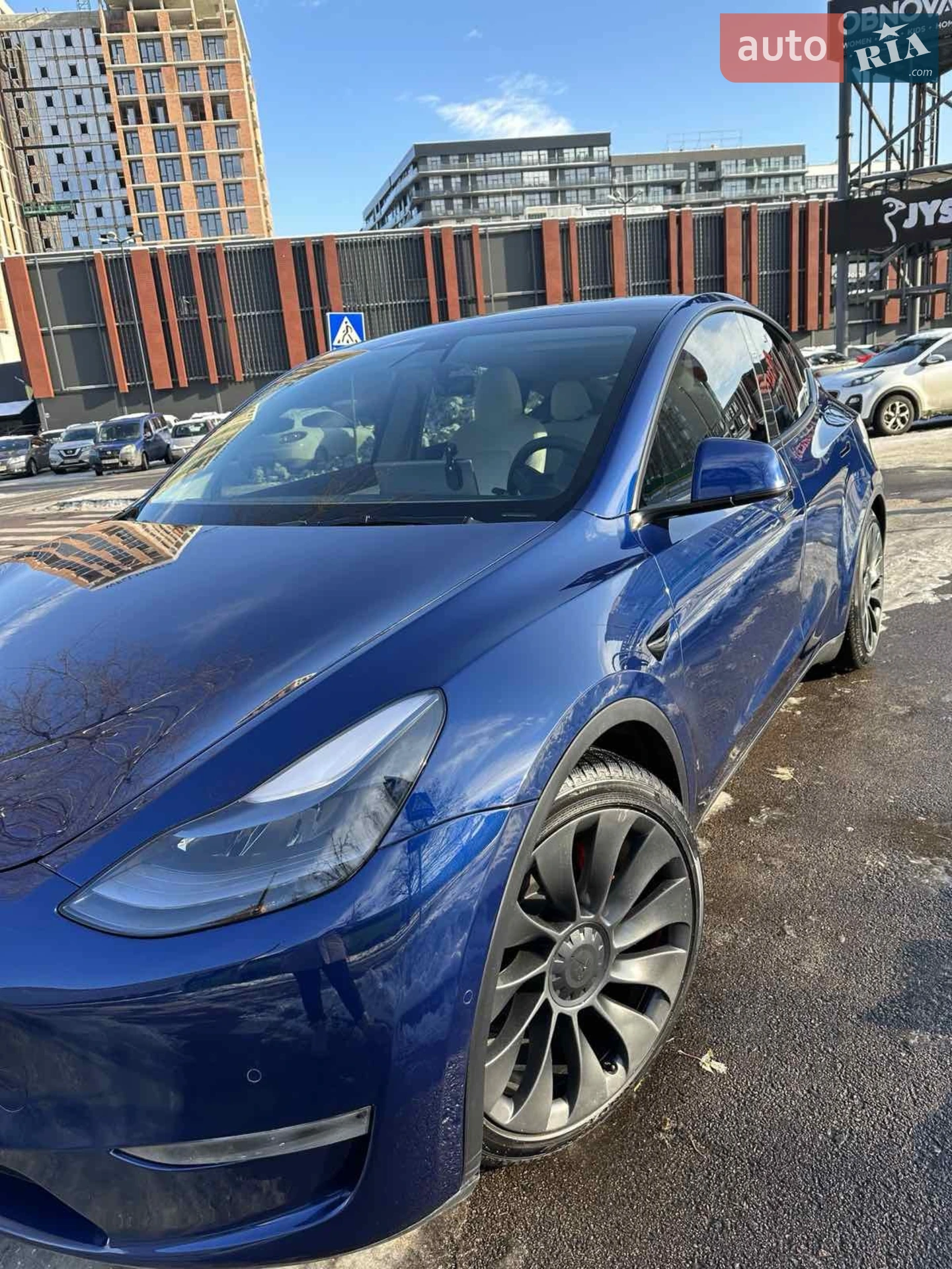 2022 Tesla Model Y - мініатюра 3