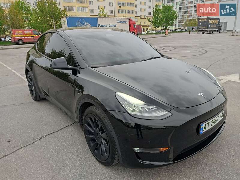 Внедорожник / Кроссовер Tesla Model Y 2022 в Ивано-Франковске