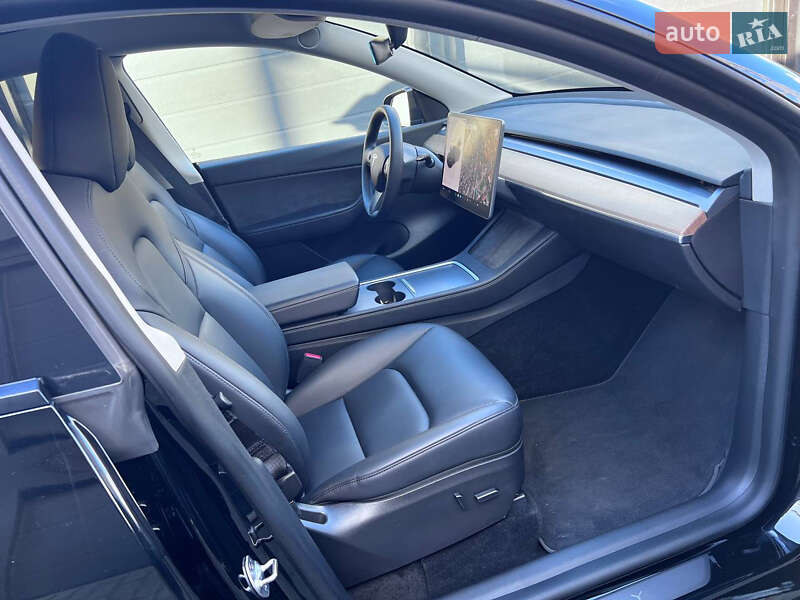 Внедорожник / Кроссовер Tesla Model Y 2022 в Львове фото 51 Внедорожник / Кроссовер Tesla Model Y 2022 в Львове