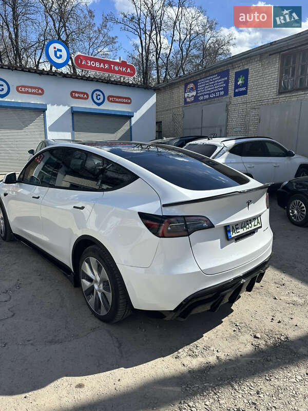 Позашляховик / Кросовер Tesla Model Y 2022 в Харкові