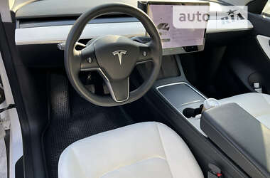 Позашляховик / Кросовер Tesla Model Y 2021 в Запоріжжі