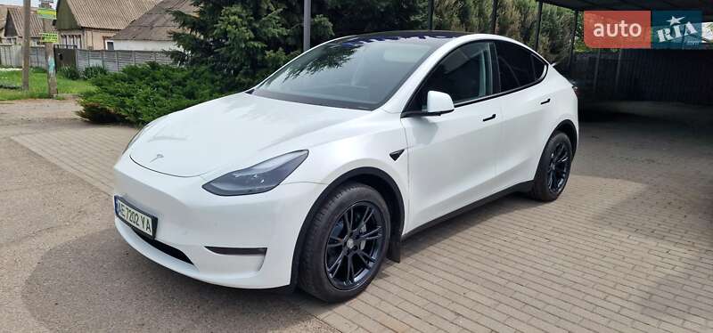 Внедорожник / Кроссовер Tesla Model Y 2023 в Днепре