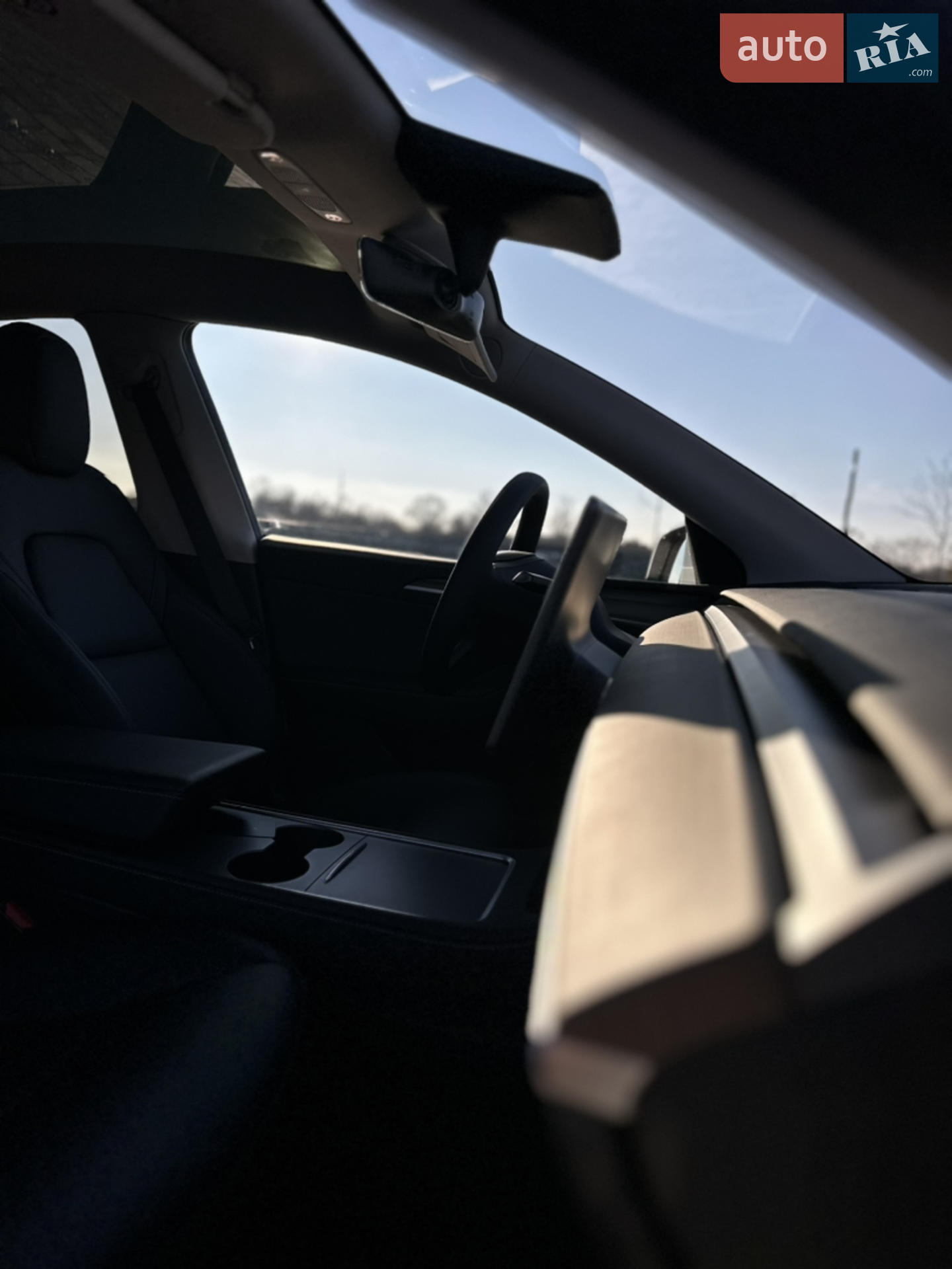 2022 Tesla Model Y - мініатюра 24