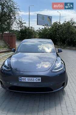 Позашляховик / Кросовер Tesla Model Y 2021 в 