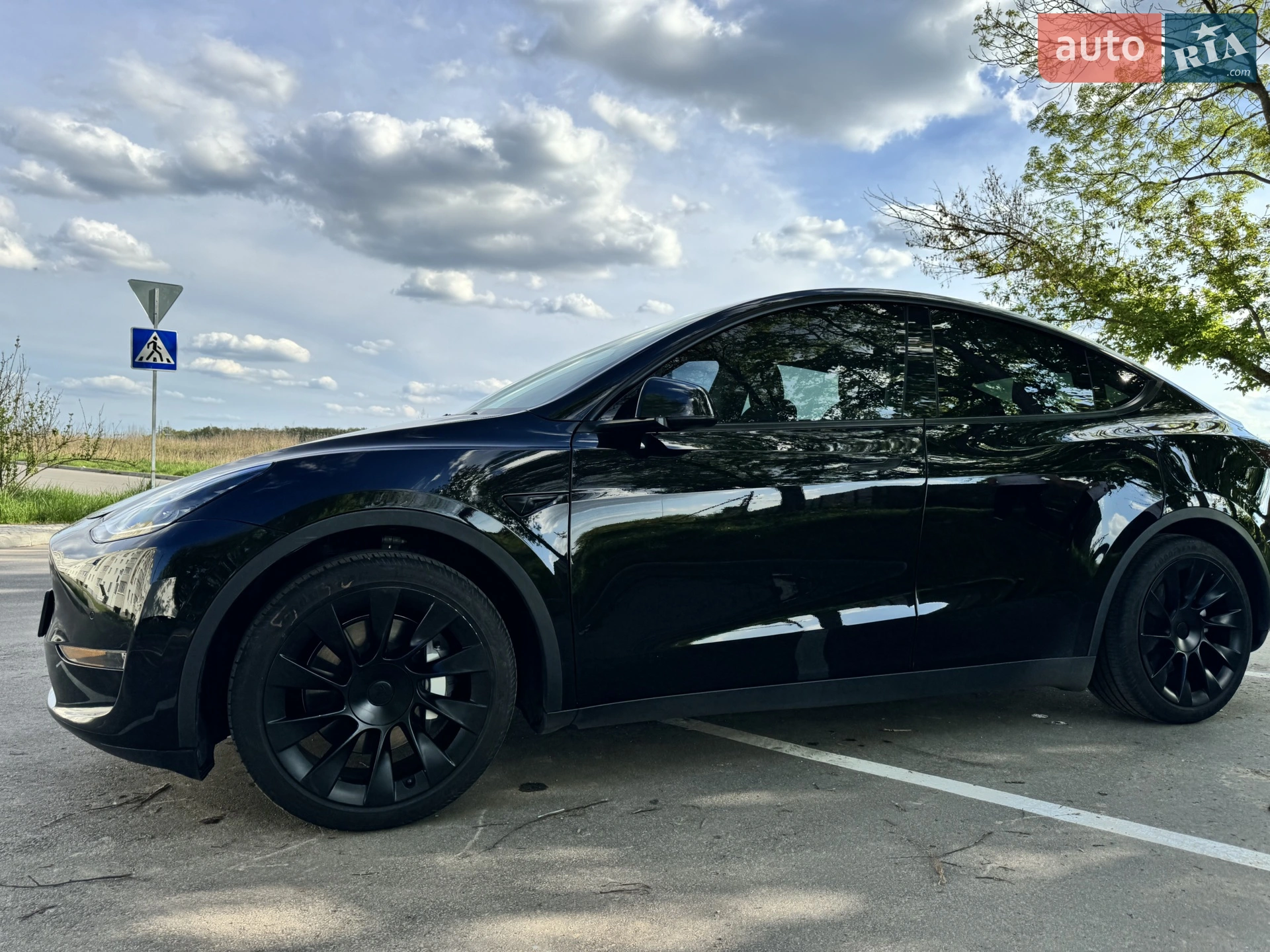 2021 Tesla Model Y - мініатюра 2