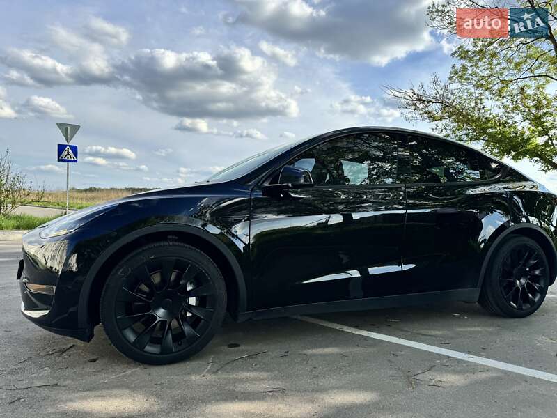 Внедорожник / Кроссовер Tesla Model Y 2021 в Виннице
