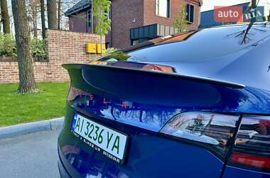 Внедорожник / Кроссовер Tesla Model Y 2020 в 