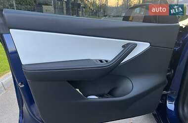 Внедорожник / Кроссовер Tesla Model Y 2020 в 