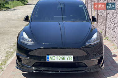 Внедорожник / Кроссовер Tesla Model Y 2023 в 