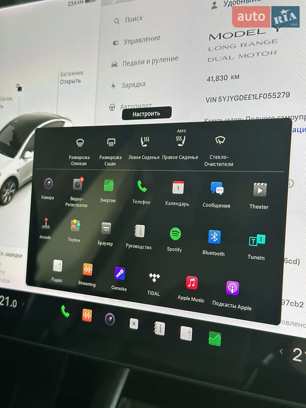Внедорожник / Кроссовер Tesla Model Y 2020 в Днепре