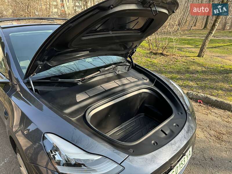 Позашляховик / Кросовер Tesla Model Y 2021 в Львові фото 12 Позашляховик / Кросовер Tesla Model Y 2021 в Львові