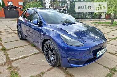 Внедорожник / Кроссовер Tesla Model Y 2022 в Киеве