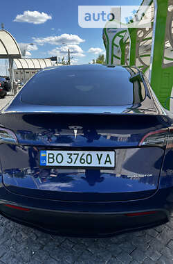 Внедорожник / Кроссовер Tesla Model Y 2022 в Хмельницком