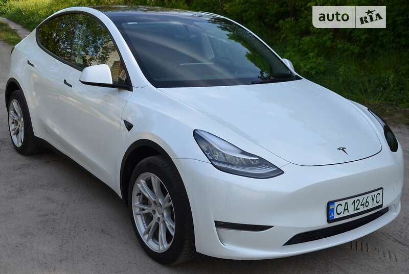 Позашляховик / Кросовер Tesla Model Y 2022 в Черкасах фото 8 Позашляховик / Кросовер Tesla Model Y 2022 в Черкасах