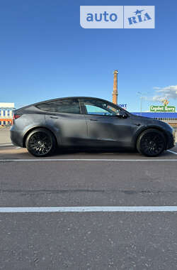 Внедорожник / Кроссовер Tesla Model Y 2021 в Львове
