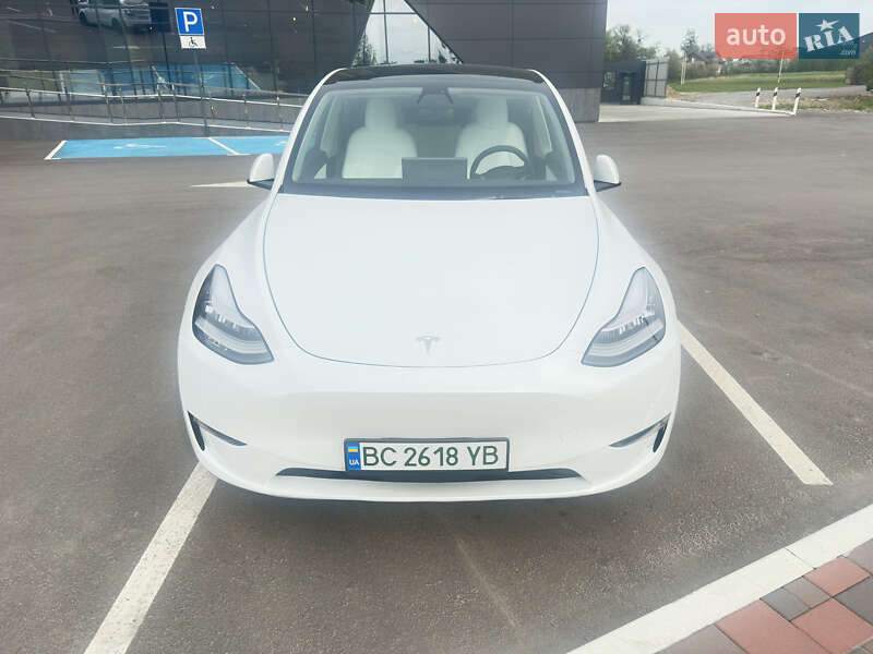 Внедорожник / Кроссовер Tesla Model Y 2021 в Львове