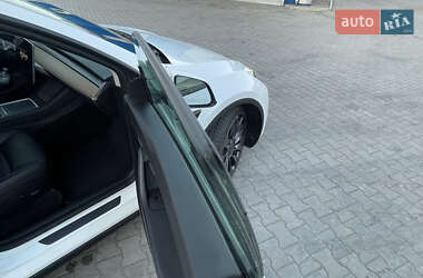 Позашляховик / Кросовер Tesla Model Y 2022 в Хмельницькому