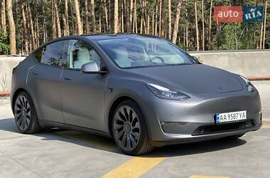 Внедорожник / Кроссовер Tesla Model Y 2022 в 