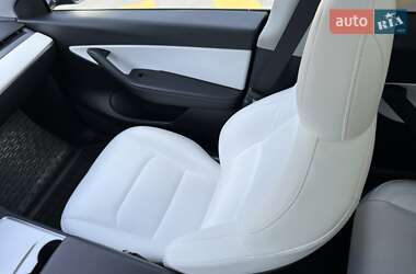 Внедорожник / Кроссовер Tesla Model Y 2022 в 