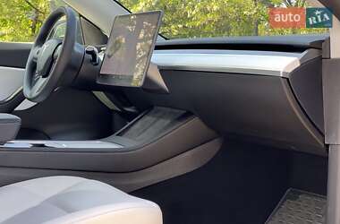 Внедорожник / Кроссовер Tesla Model Y 2022 в 