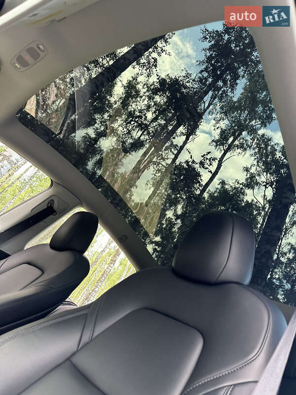 Внедорожник / Кроссовер Tesla Model Y 2022 в Чернигове фото 7 Внедорожник / Кроссовер Tesla Model Y 2022 в Чернигове