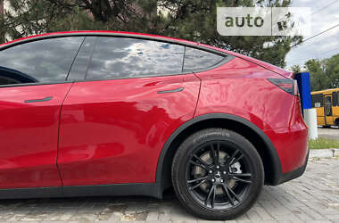 Позашляховик / Кросовер Tesla Model Y 2021 в Дніпрі