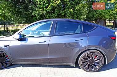 Внедорожник / Кроссовер Tesla Model Y 2022 в Львове