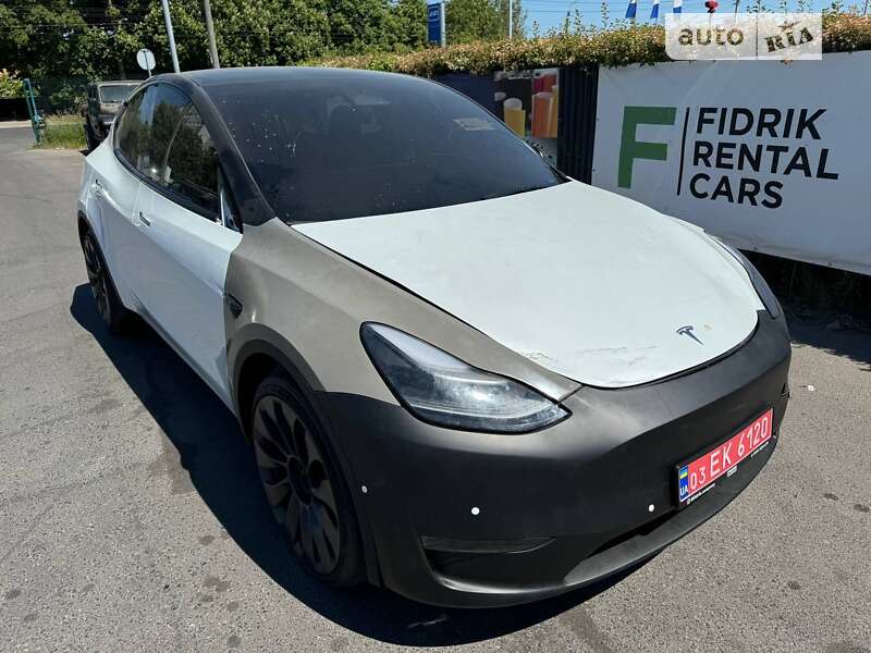 Внедорожник / Кроссовер Tesla Model Y 2022 в Луцке