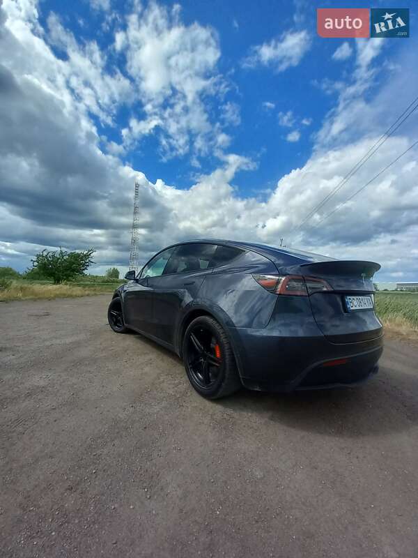 Внедорожник / Кроссовер Tesla Model Y 2021 в Буске фото 11 Внедорожник / Кроссовер Tesla Model Y 2021 в Буске