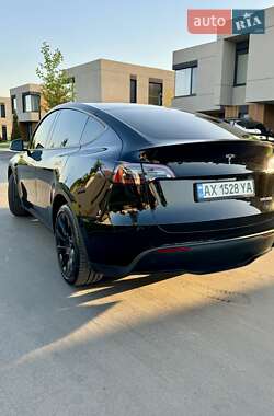 Внедорожник / Кроссовер Tesla Model Y 2022 в Днепре
