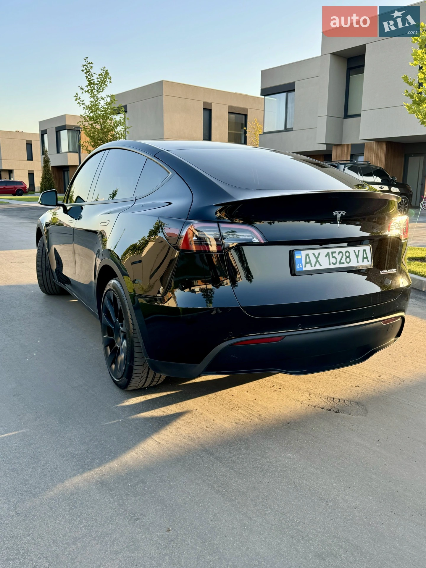 2022 Tesla Model Y - мініатюра 8