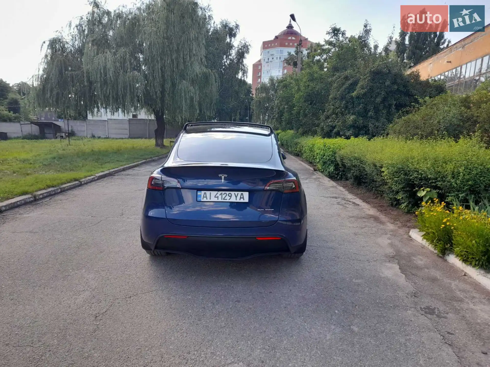 2022 Tesla Model Y - мініатюра 5