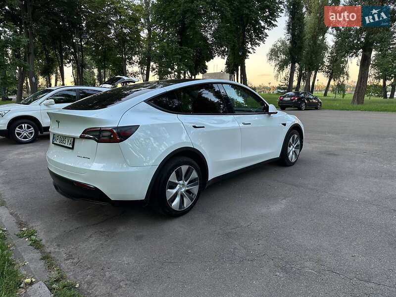 Внедорожник / Кроссовер Tesla Model Y 2022 в Киеве фото 6 Внедорожник / Кроссовер Tesla Model Y 2022 в Киеве