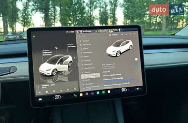 Внедорожник / Кроссовер Tesla Model Y 2022 в 