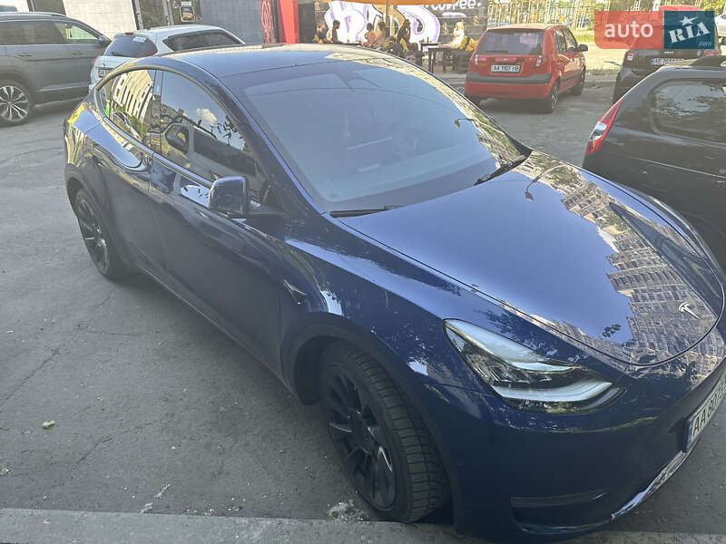 Внедорожник / Кроссовер Tesla Model Y 2022 в Киеве
