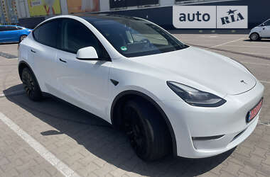 Позашляховик / Кросовер Tesla Model Y 2022 в Києві