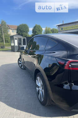 Позашляховик / Кросовер Tesla Model Y 2022 в Івано-Франківську фото 2 Позашляховик / Кросовер Tesla Model Y 2022 в Івано-Франківську