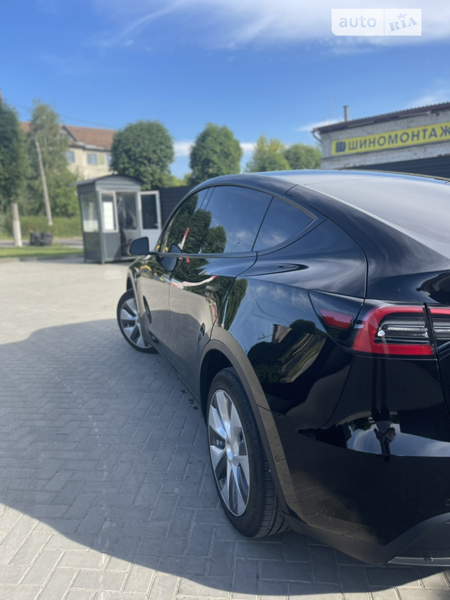 2022 Tesla Model Y - мініатюра 2