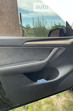 Позашляховик / Кросовер Tesla Model Y 2022 в Івано-Франківську фото 8 Позашляховик / Кросовер Tesla Model Y 2022 в Івано-Франківську