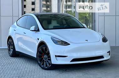 Внедорожник / Кроссовер Tesla Model Y 2021 в Харькове