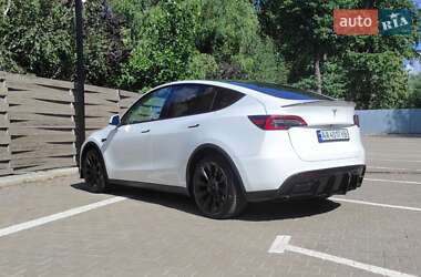 Внедорожник / Кроссовер Tesla Model Y 2020 в 