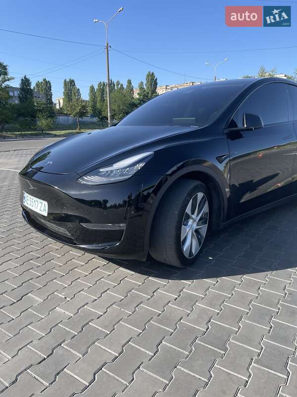 Позашляховик / Кросовер Tesla Model Y 2020 в Кам'янському