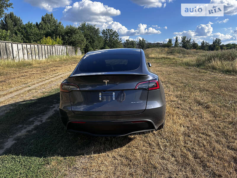 Внедорожник / Кроссовер Tesla Model Y 2023 в Черкассах